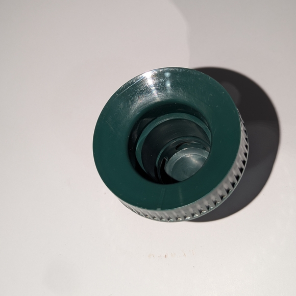 Stanley Aladdin Thermos, Green, 1 Quart - Picture 13 of 16